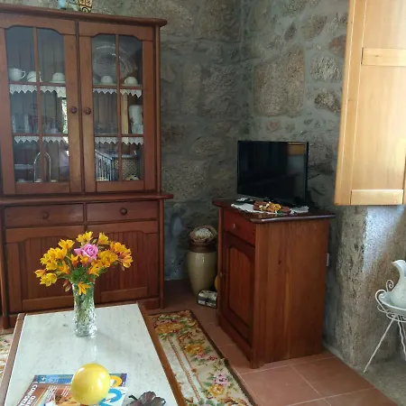 Casa Do Pinheiro Manso Farm stay *