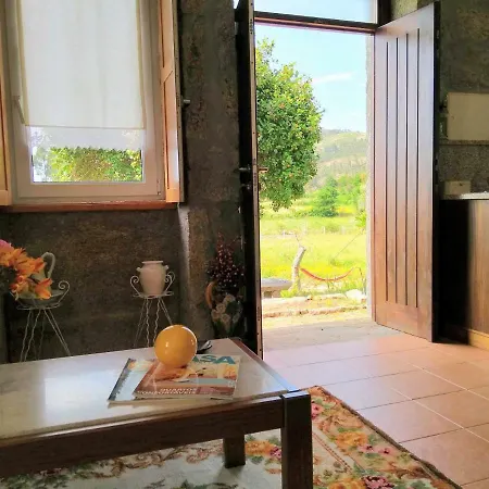 Çiftlik konaklama Casa Do Pinheiro Manso *