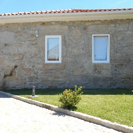 Casa Do Pinheiro Manso Farm stay