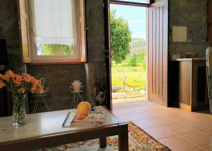 Farma Casa Do Pinheiro Manso *